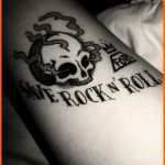 Wunderschönen Fall Out Boy Tattoo &quot;save Rock N Roll&quot;